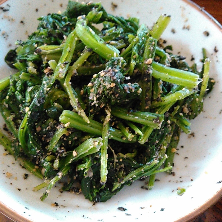 きな粉と黒胡麻のさっぱり風味ほうれん草和え